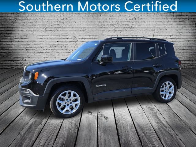 Used 2018 Jeep Renegade Latitude FWD image 1