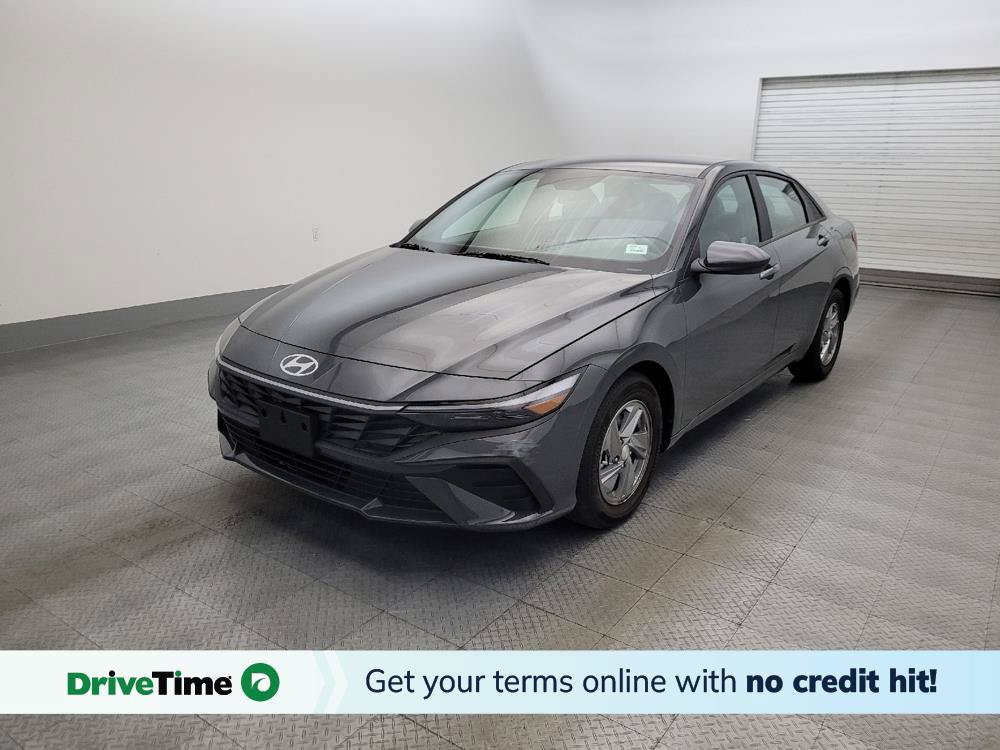 Used 2024 Hyundai Elantra SE FWD image 1