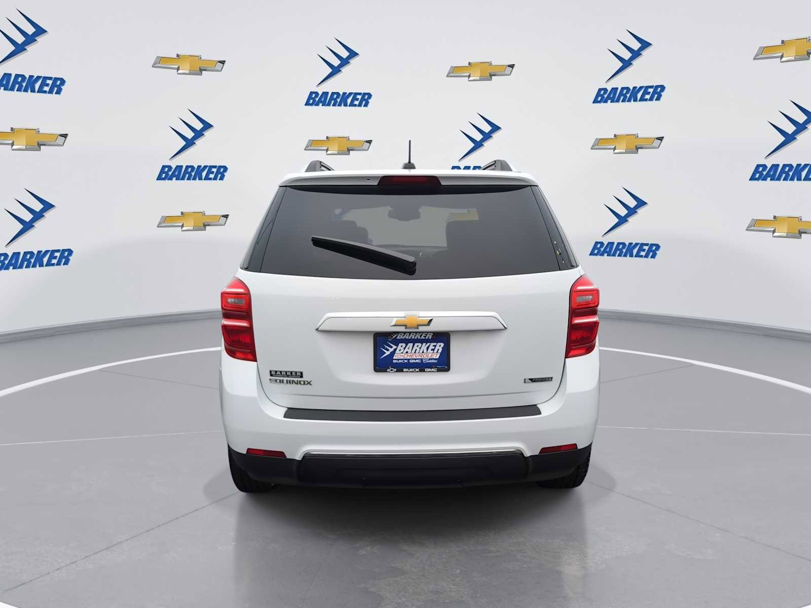 Used 2017 Chevrolet Equinox Premier image 7