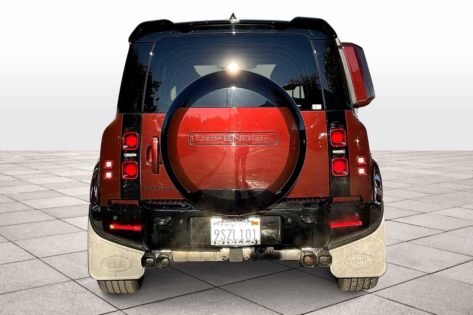 Used 2025 Land Rover Defender 110 Sedona Red Edition image 7