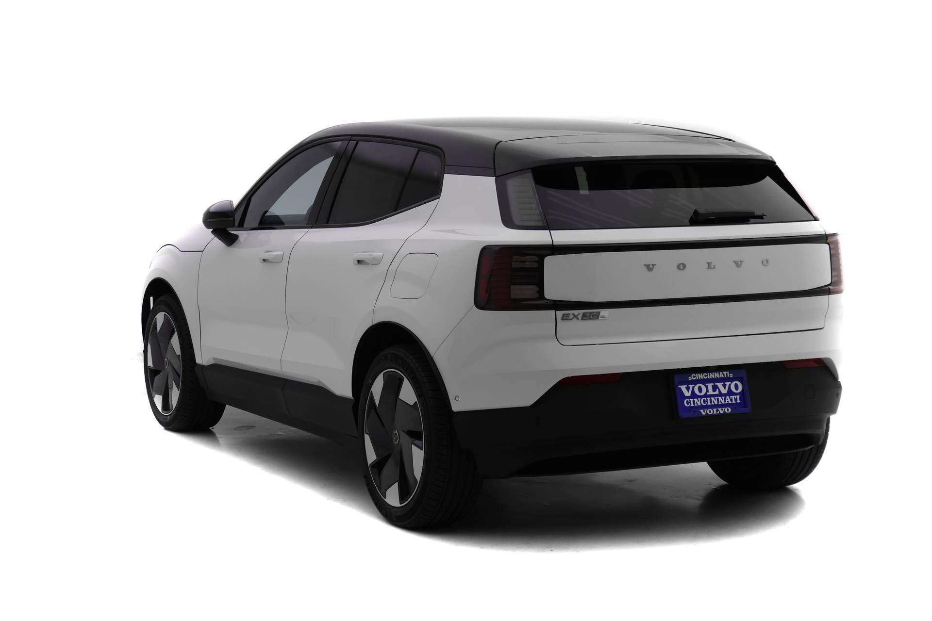 New 2025 Volvo EX30 Ultra w/ Climate Package image 5