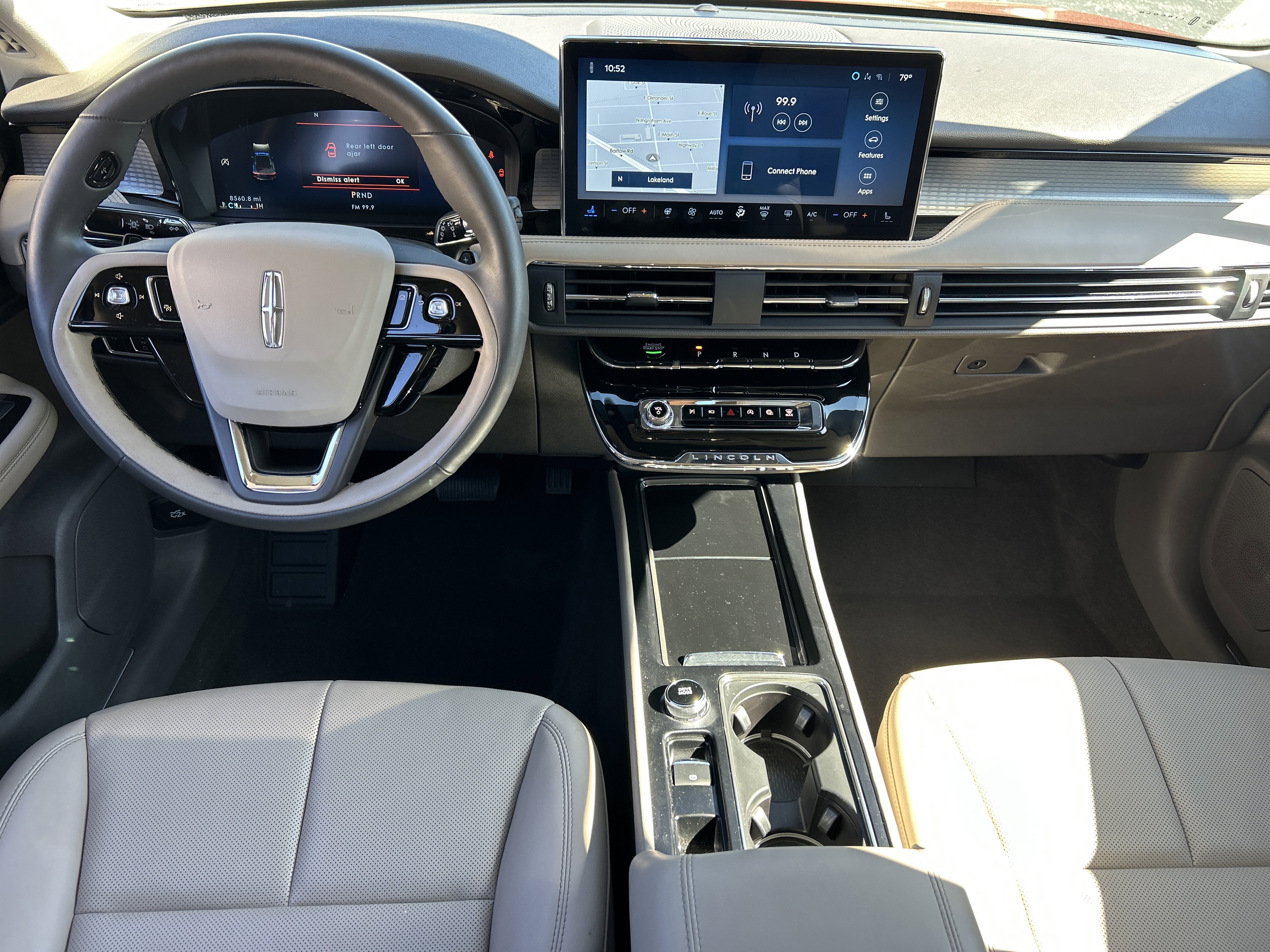 Used 2024 Lincoln Corsair Premiere w/ Equipment Group 101A image 16