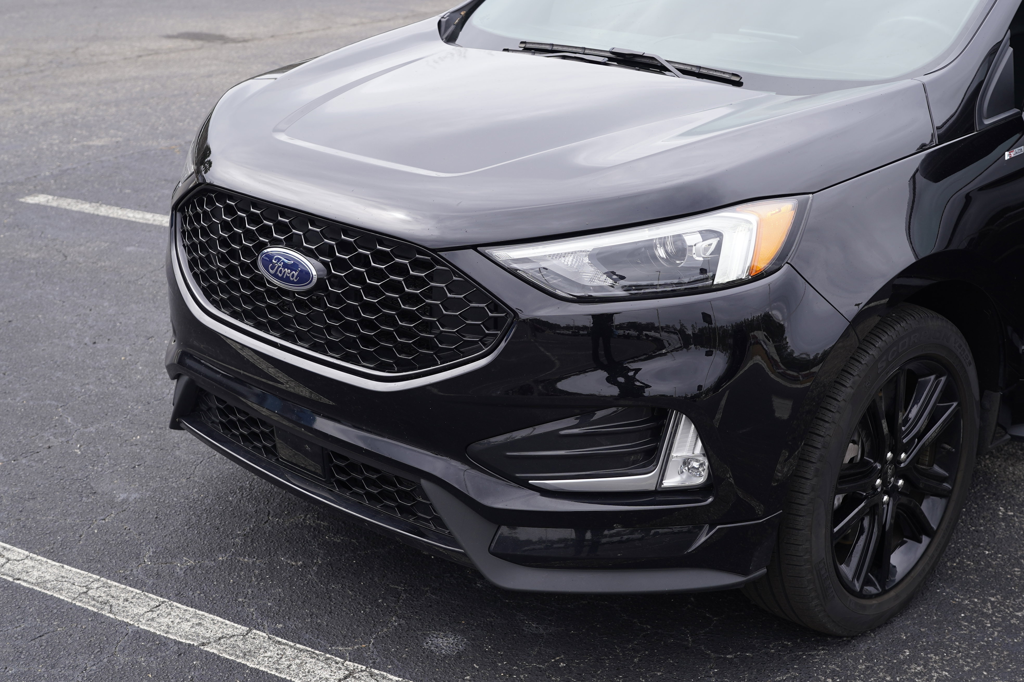 Used 2023 Ford Edge ST-Line image 30
