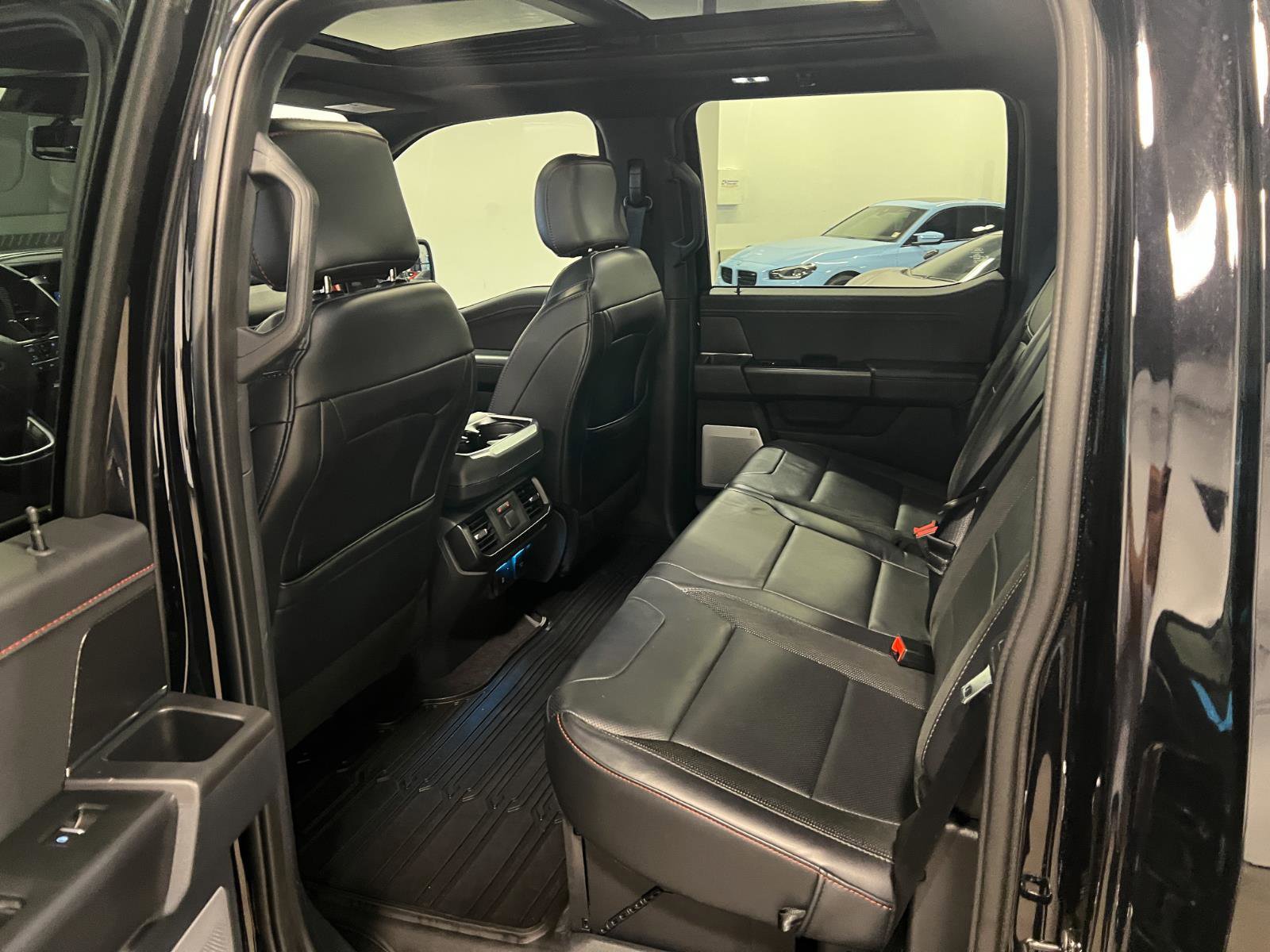 Used 2025 Ford F150 Raptor AWD/4WD image 30