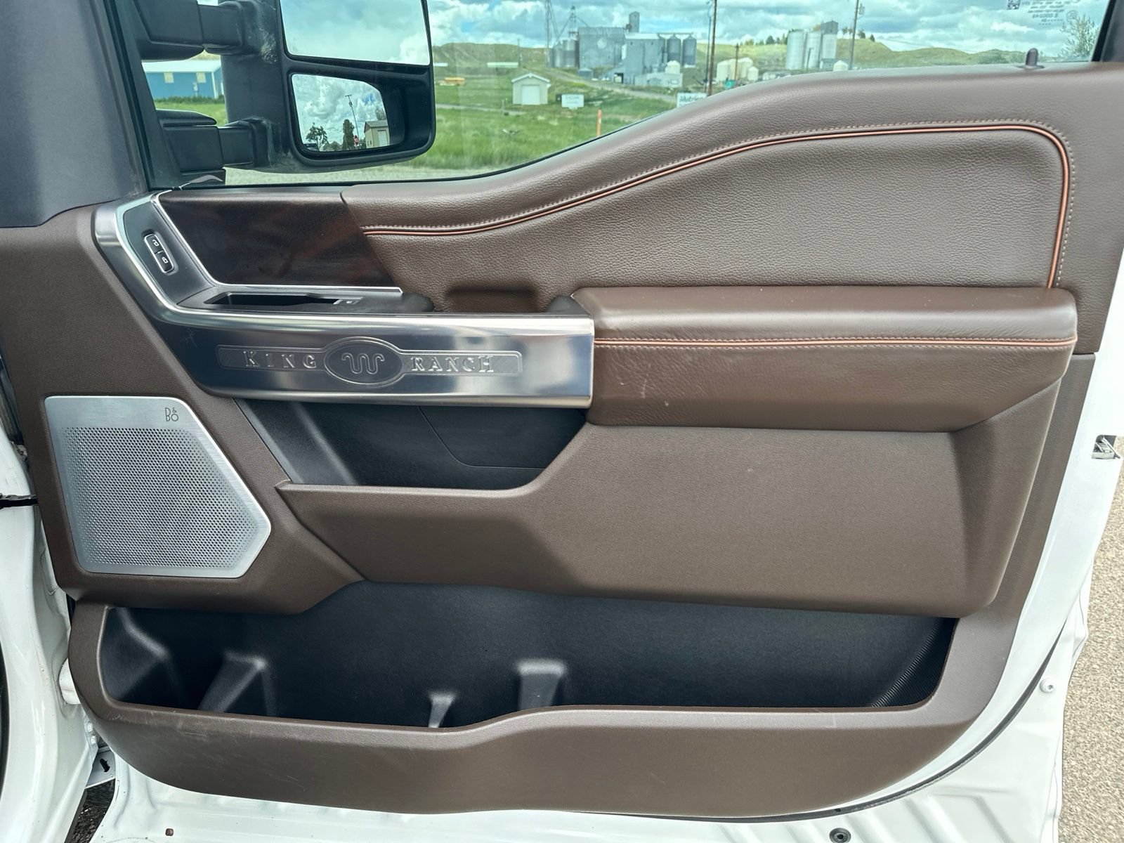 Used 2024 Ford F250 King Ranch w/ FX4 Off-Road Package AWD/4WD image 38