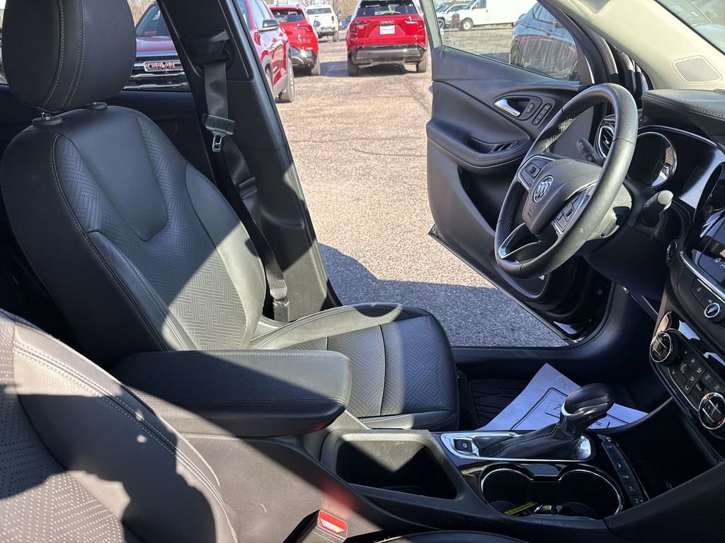 Certified 2020 Buick Encore GX Essence w/ Experience Buick Package image 13