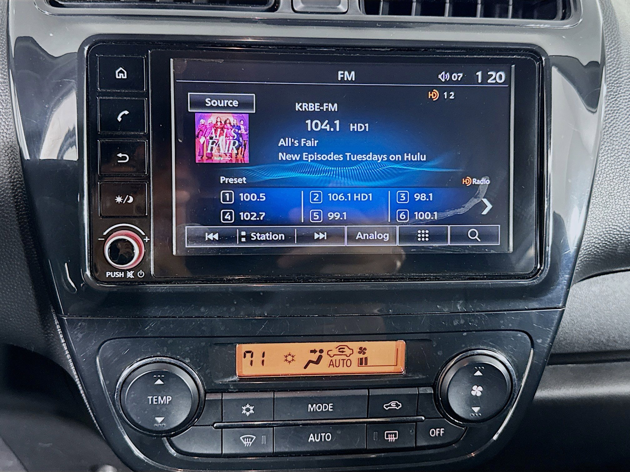 Used 2022 Mitsubishi Mirage G4 ES image 17