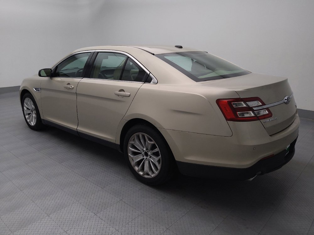 Used 2018 Ford Taurus Limited FWD image 3