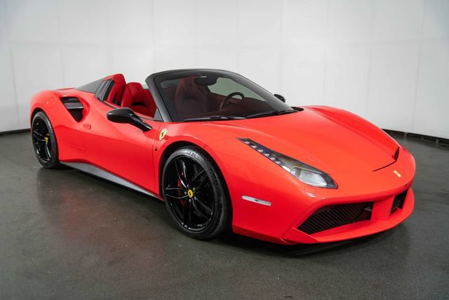 Used 2018 Ferrari 488 Spider RWD image 2