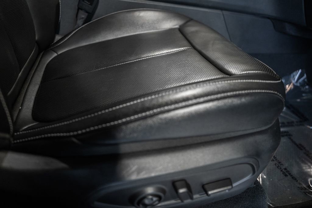 Used 2024 Jeep Grand Cherokee L Limited w/ Luxury Tech Group II image 44