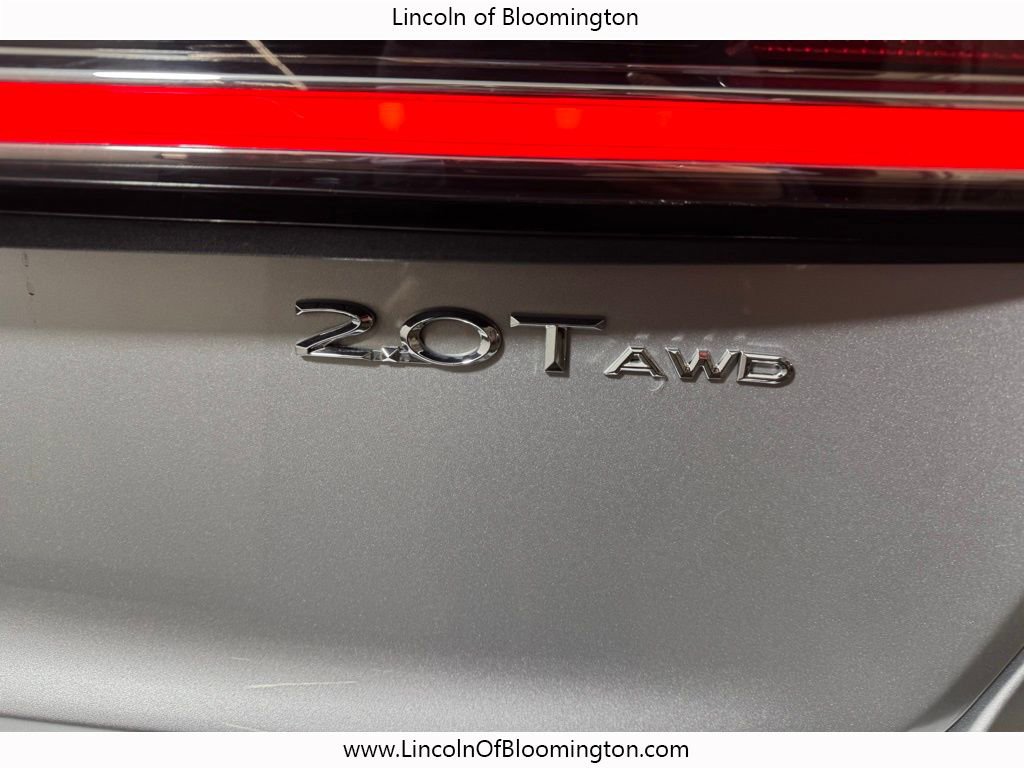 Used 2019 Lincoln Nautilus Reserve image 24