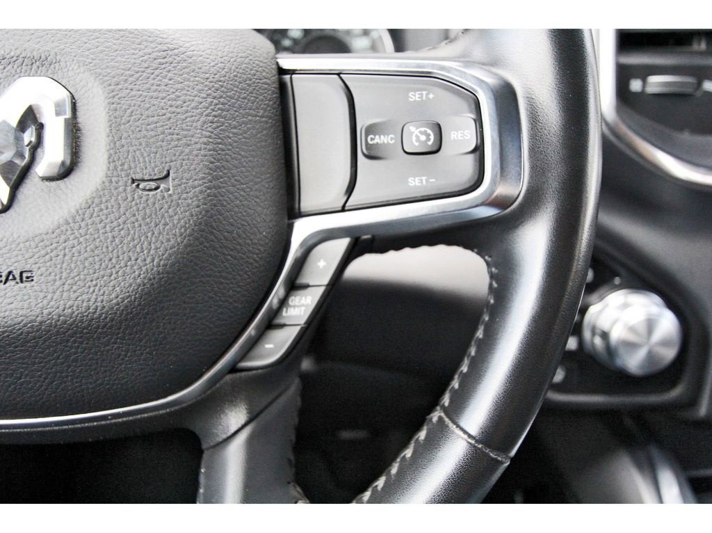 Used 2024 RAM 1500 Laramie AWD/4WD image 16
