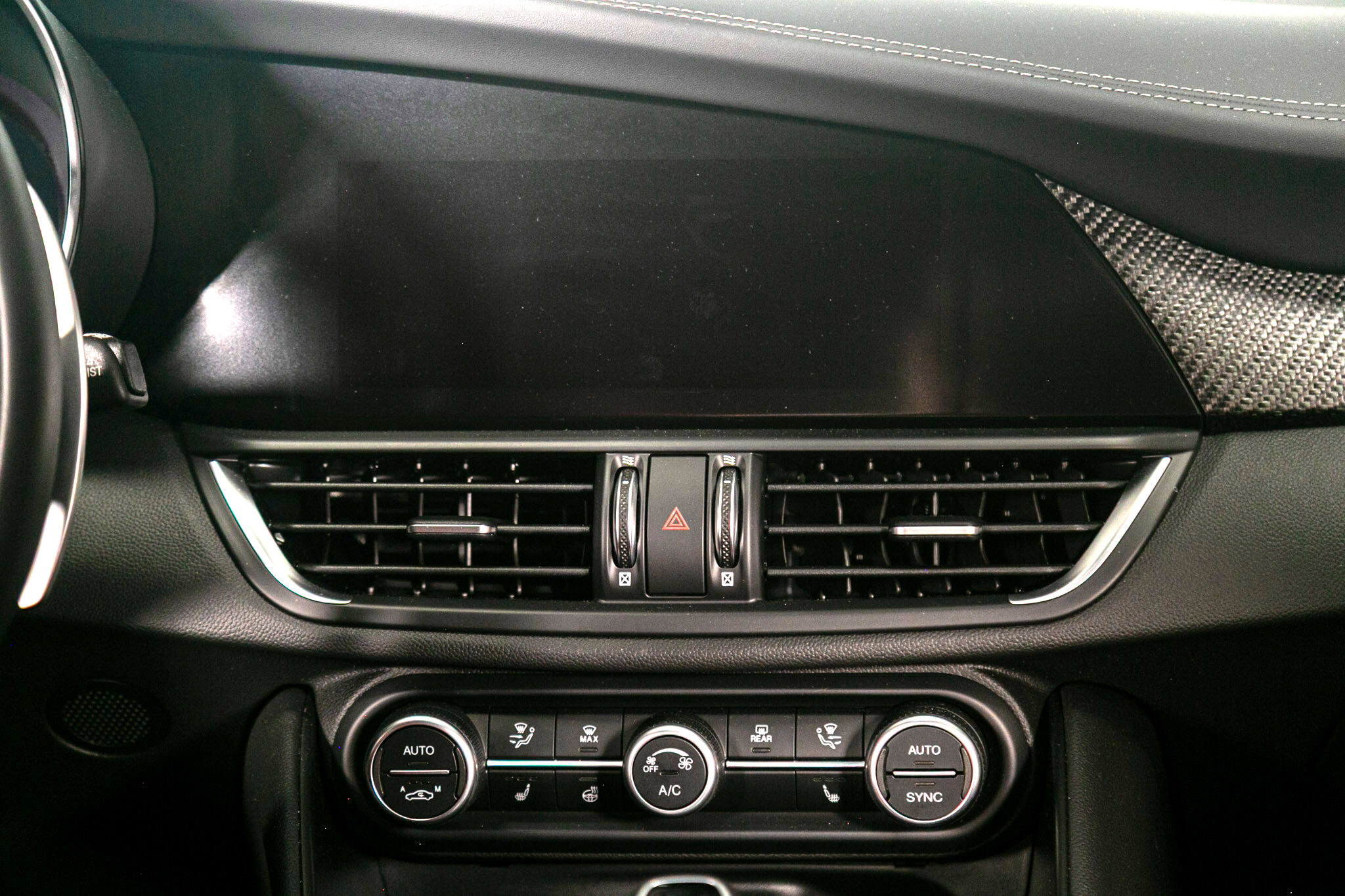 Used 2024 Alfa Romeo Giulia Quadrifoglio image 44