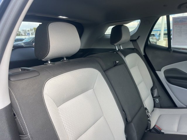 Used 2023 GMC Terrain SLE w/ Driver Convenience Package image 49