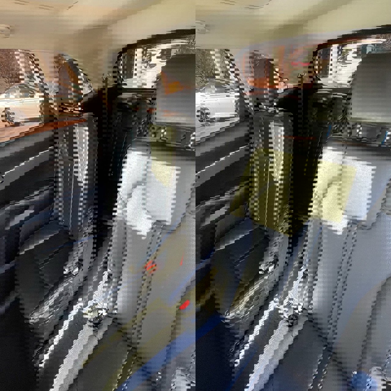 Used 2024 Kia Sorento EX w/ Panoramic Sunroof Package image 23