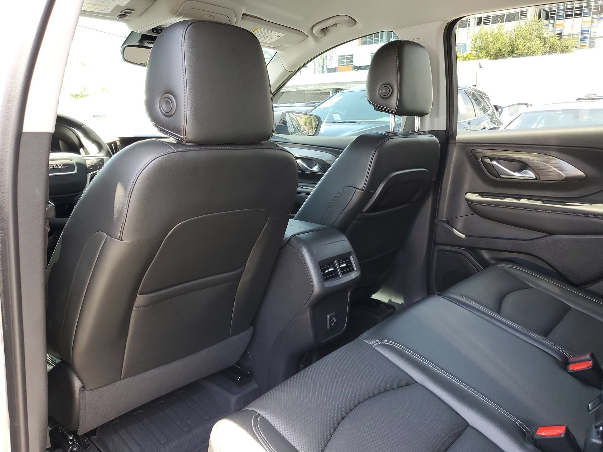 Used 2023 GMC Terrain SLT w/ LPO, Floor Liner Package FWD image 11