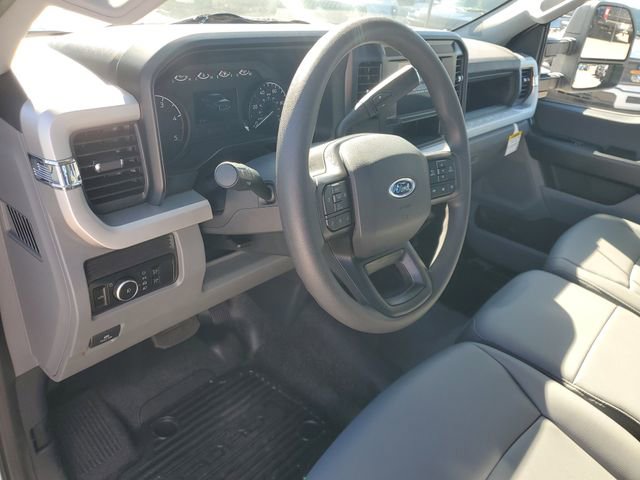 New 2025 Ford F450 XL w/ XL Chrome Package image 11