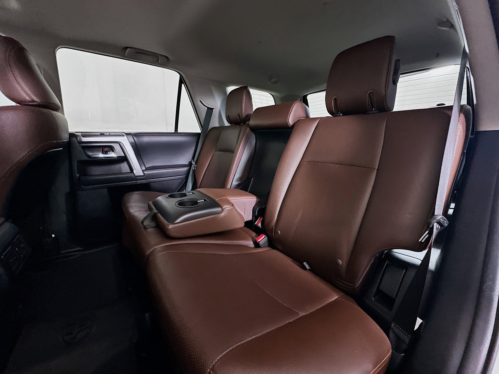 Used 2023 Toyota 4Runner Limited AWD/4WD image 29