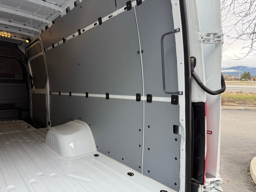 New 2025 Mercedes-Benz Sprinter 4500 image 11