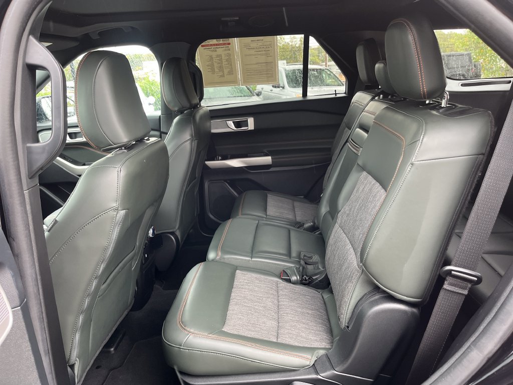 Used 2022 Ford Explorer Timberline w/ Timberline Technology Package AWD/4WD image 28