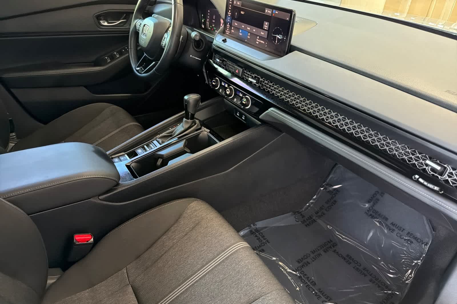 Used 2024 Honda Accord Sport image 15