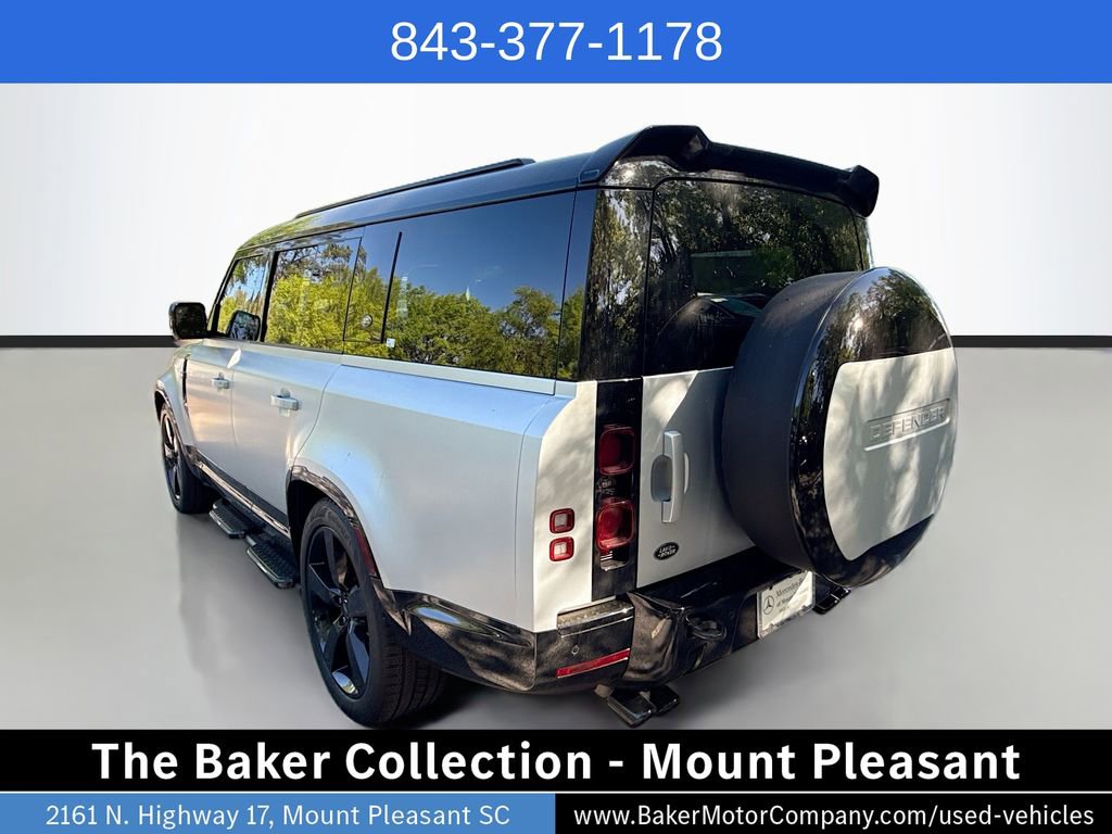 Used 2024 Land Rover Defender 130 X-Dynamic SE AWD/4WD image 7