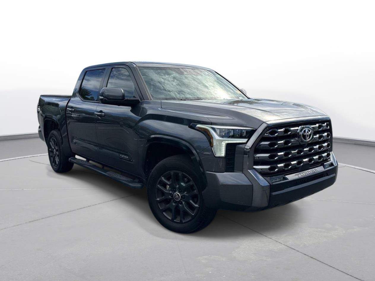 Used 2024 Toyota Tundra Platinum AWD/4WD image 4