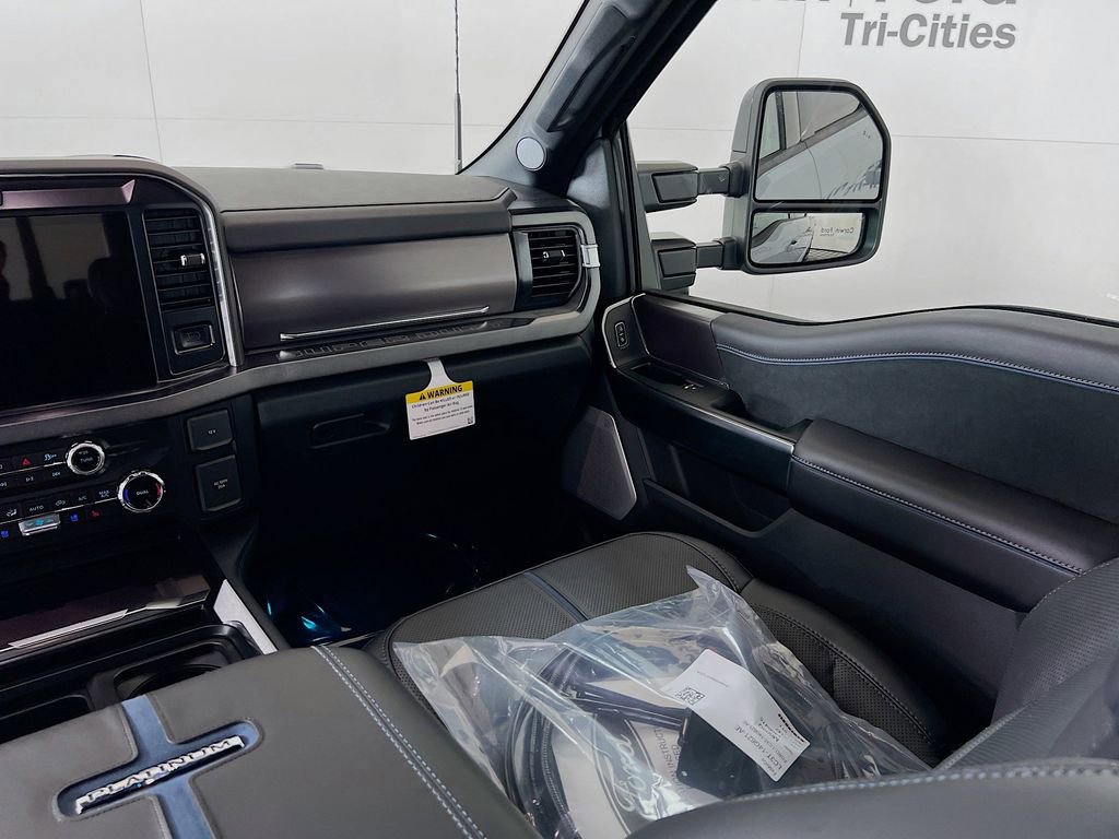 New 2026 Ford F250 Platinum w/ Tremor Off-Road Package image 27