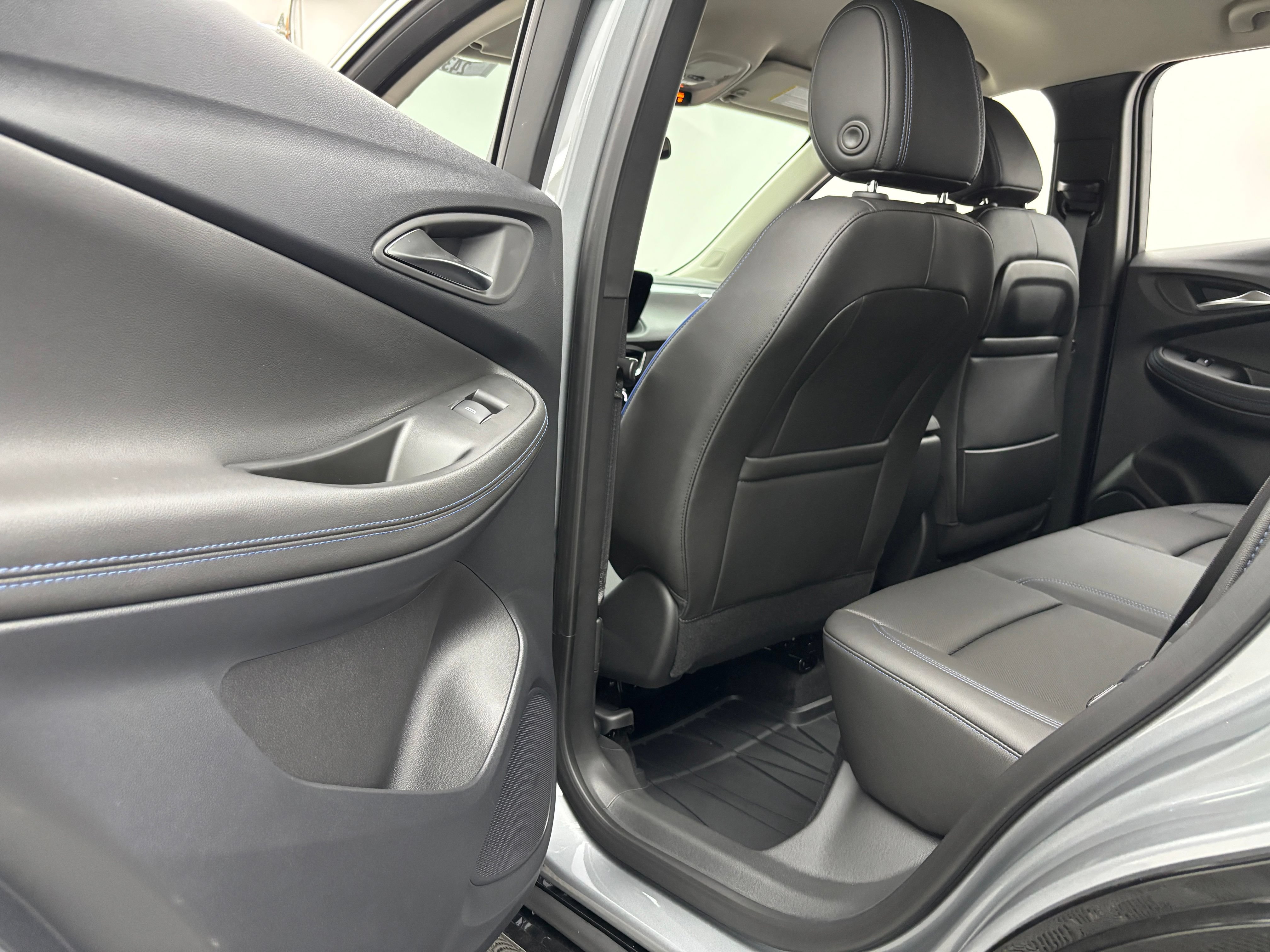 New 2026 Buick Encore GX Sport Touring w/ Comfort Package FWD image 34