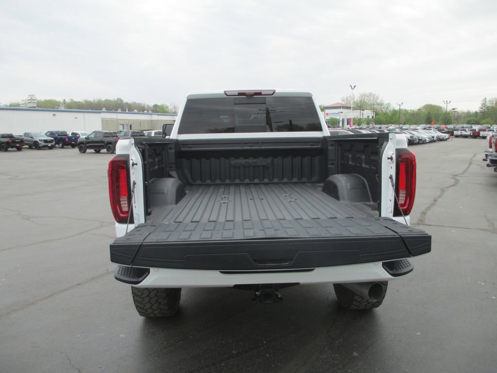 Used 2022 GMC Sierra 2500 AT4 w/ AT4 Premium Plus Package image 6