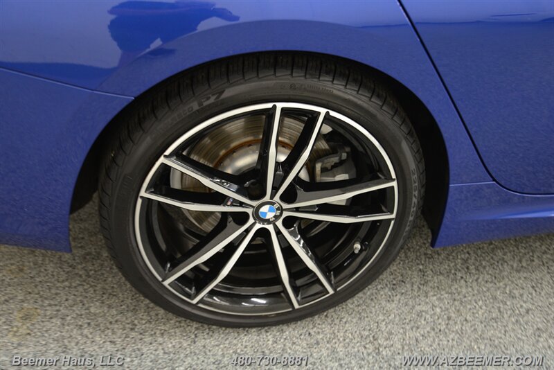 Used 2024 BMW 330i Sedan w/ M Sport Package RWD image 47