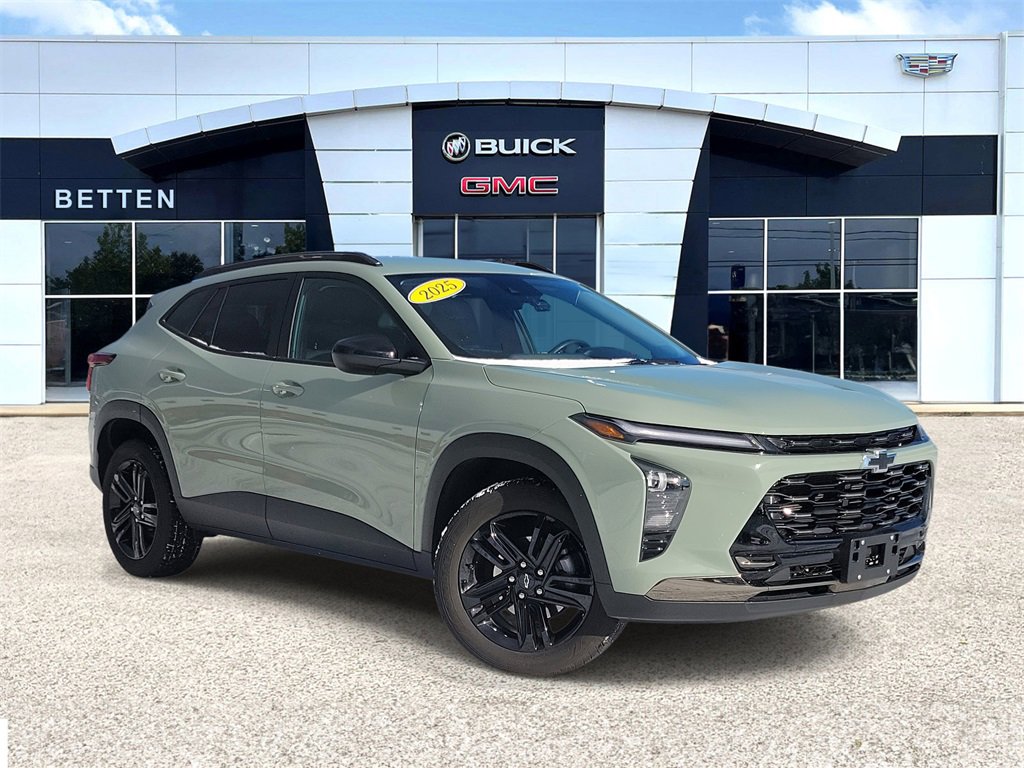 Used 2025 Chevrolet Trax ACTIV w/ Driver Confidence Package