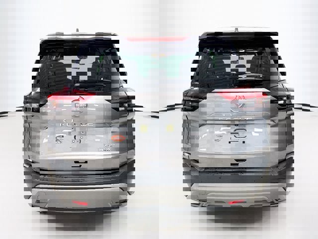 Certified 2023 Nissan Rogue SV image 6
