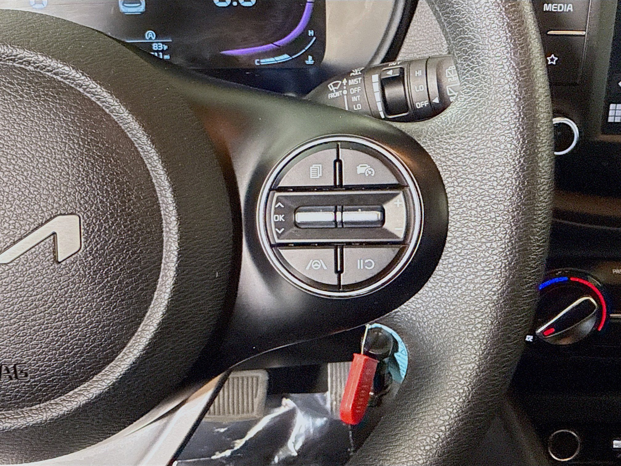 Used 2025 Kia Soul LX w/ LX Technology Package image 15