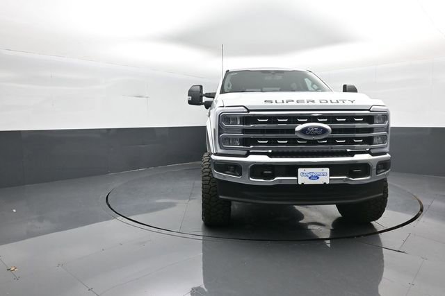 New 2026 Ford F250 Lariat w/ Lariat Ultimate Package image 2