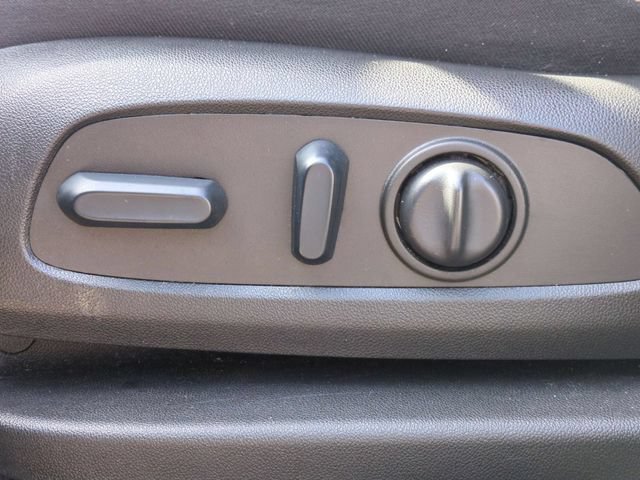 Used 2022 Chevrolet Equinox LT FWD image 12
