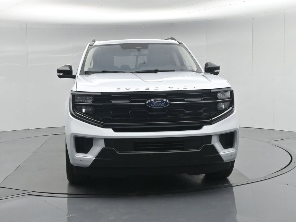 Used 2025 Ford Expedition Active AWD/4WD image 31