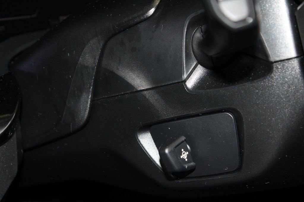 Used 2023 BMW 530i xDrive w/ Convenience Package image 13