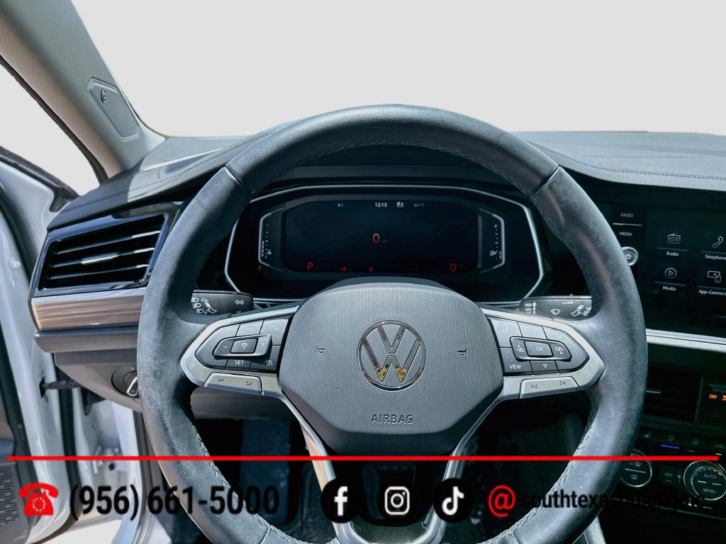 Used 2024 Volkswagen Jetta SEL FWD image 14
