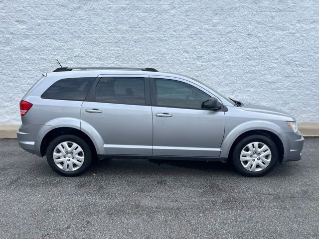 Used 2018 Dodge Journey SE w/ Popular Equipment Group image 11