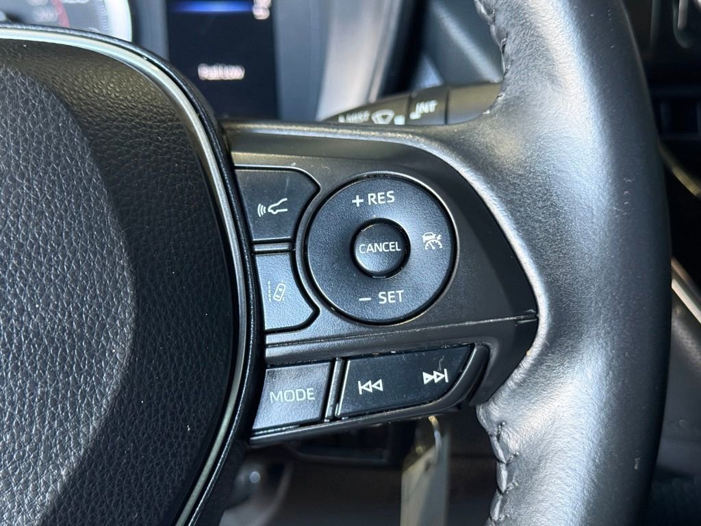 Used 2021 Toyota Corolla SE image 24