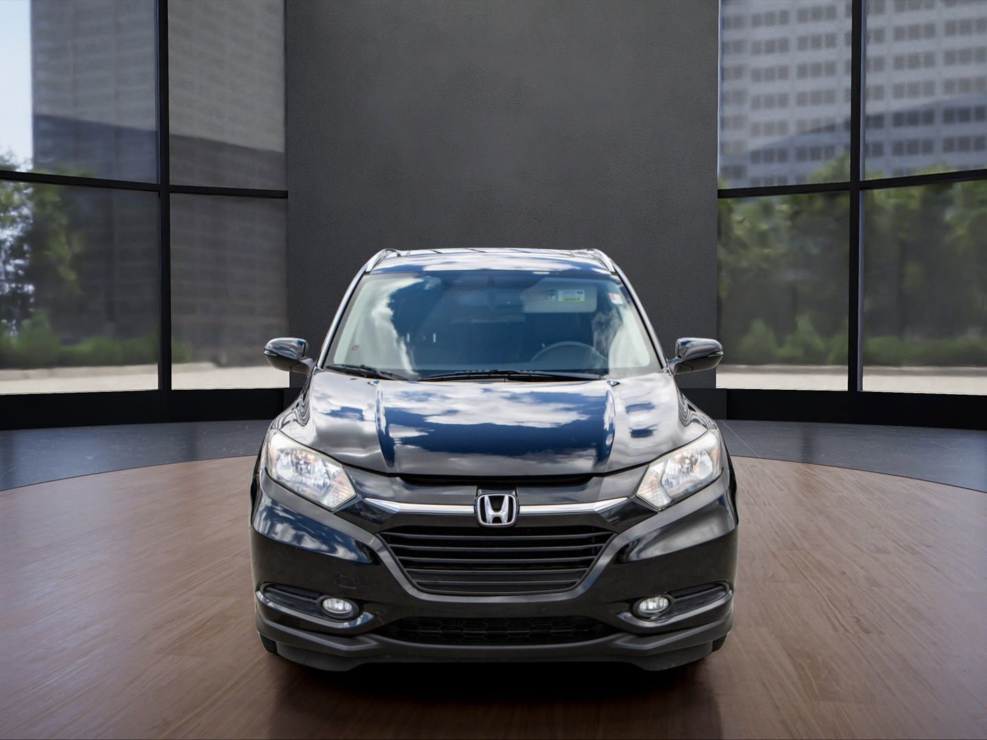 Used 2017 Honda HR-V EX-L image 2