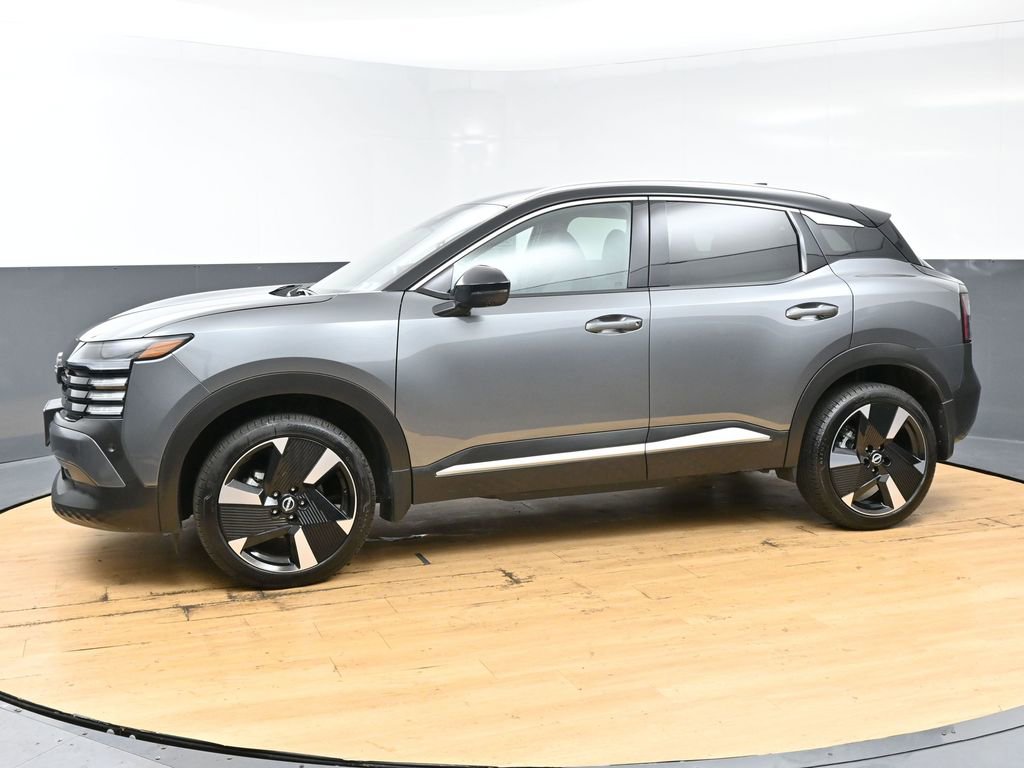 Used 2025 Nissan Kicks SR image 6