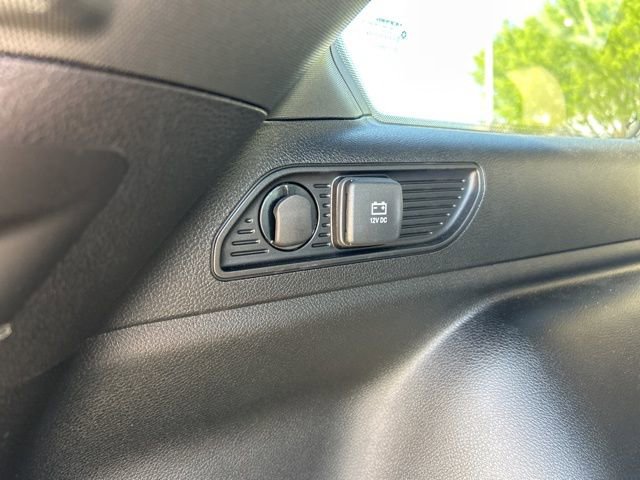 Used 2025 Jeep Grand Cherokee Limited w/ Black Appearance Package image 10