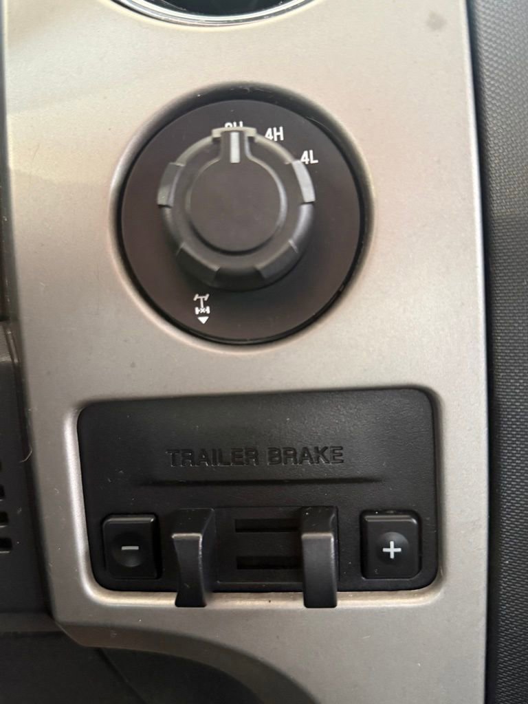 Used 2011 Ford F150 XLT w/ Off Road Pkg image 26