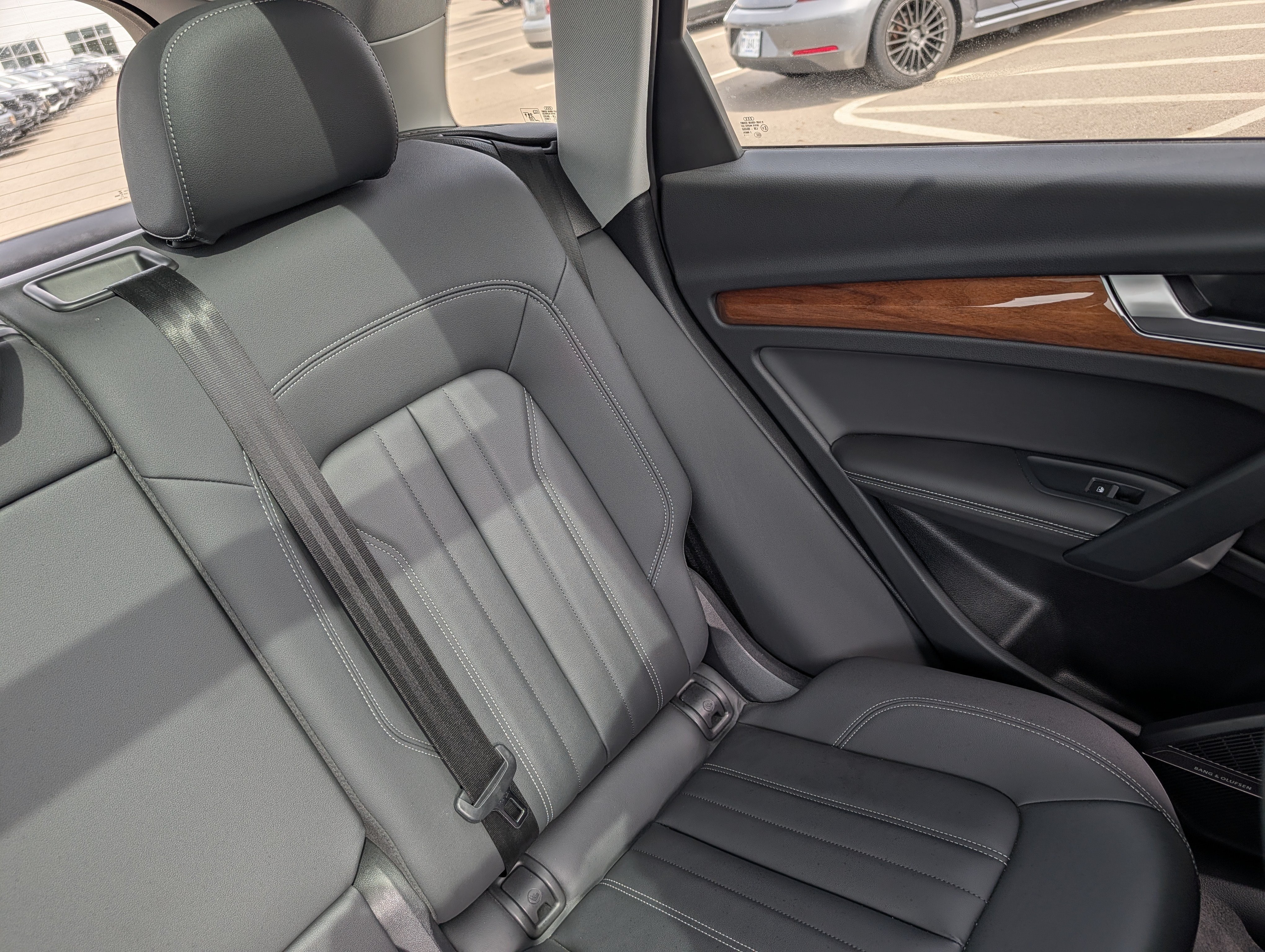 Used 2021 Audi Q5 2.0T Premium Plus w/ Premium Plus Package AWD/4WD image 17