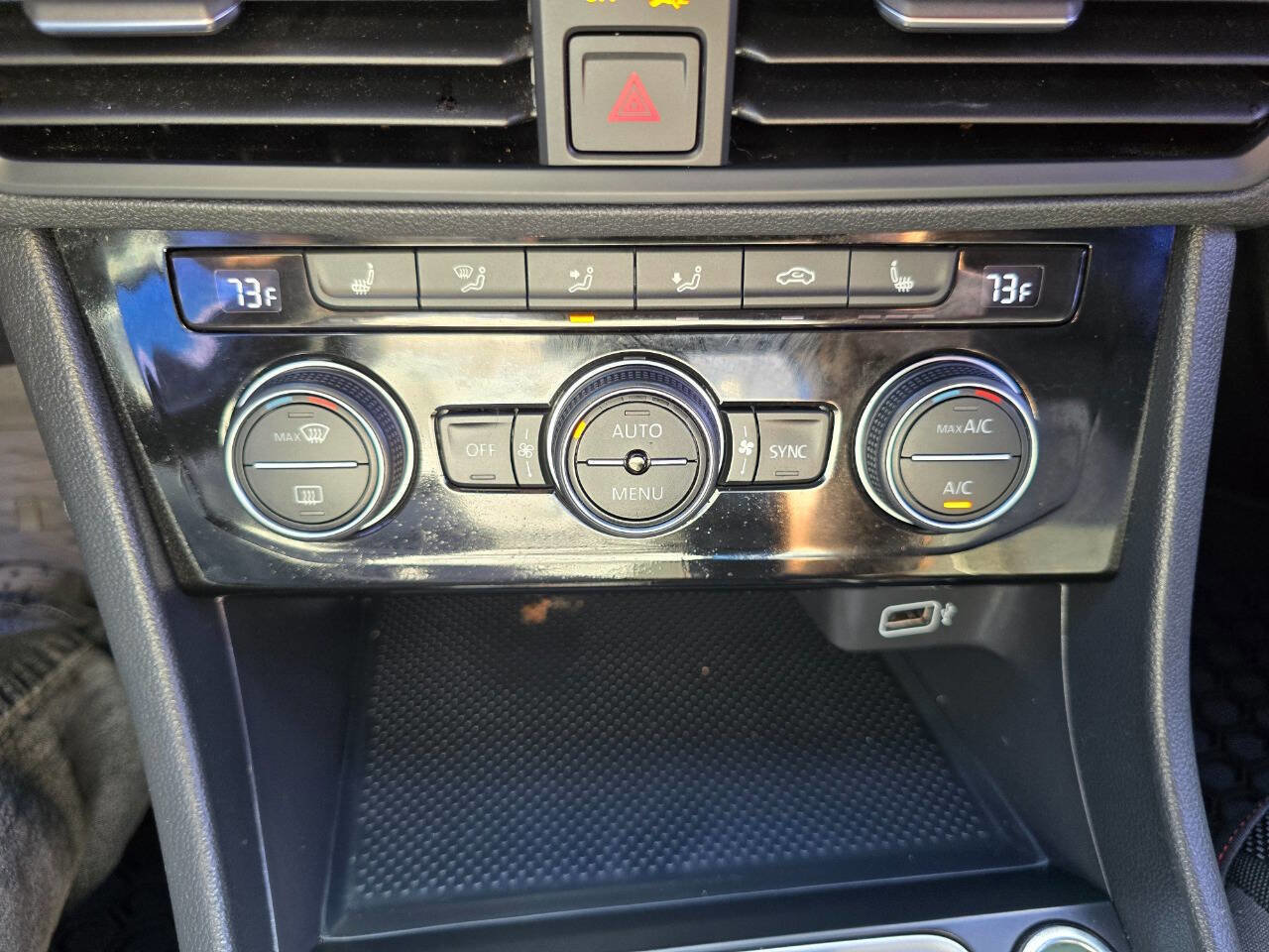 Used 2019 Volkswagen Jetta GLI FWD image 19