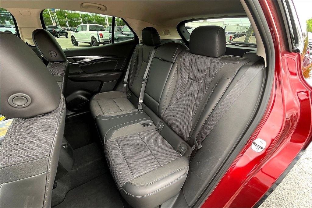 Used 2023 Buick Envision Preferred w/ Sport Touring Package AWD/4WD image 27