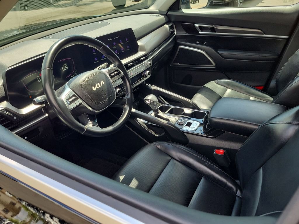 Used 2023 Kia Telluride S image 10