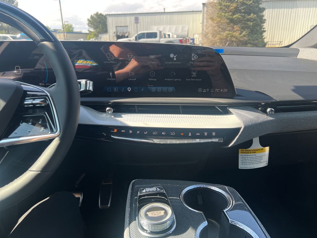New 2026 Cadillac Optiq Luxury 1 AWD/4WD image 17